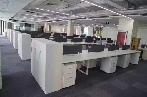 北京辦公轉椅廠家直銷與隔斷辦公桌椅定做服務